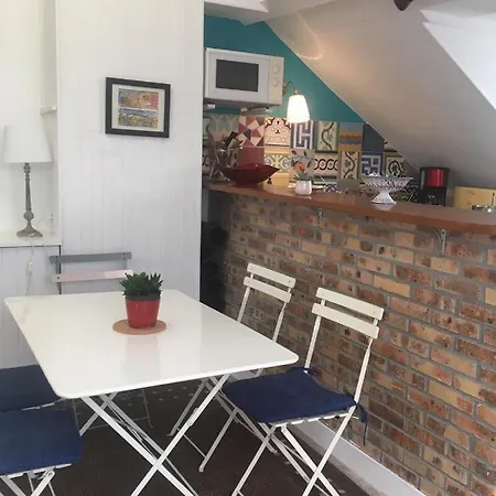 A Deux Pas Du Casino Et De La Spacieux 2 Pieces