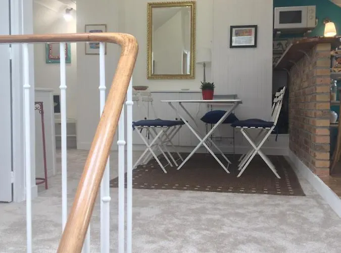 A Deux Pas Du Casino Et De La Spacieux 2 Pieces *