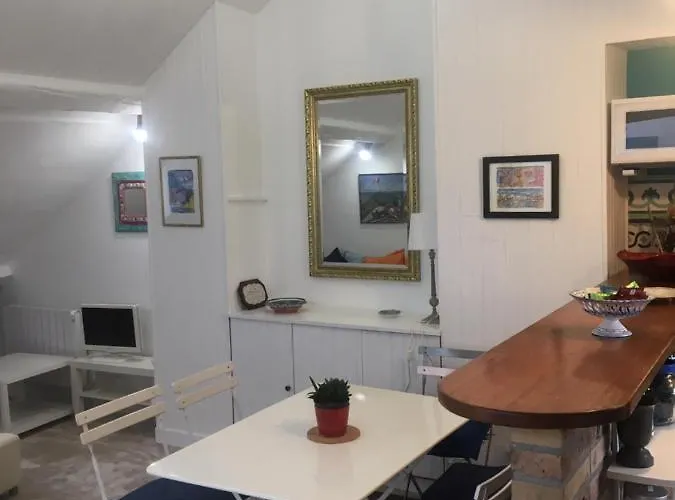 A Deux Pas Du Casino Et De La Spacieux 2 Pieces Apartment *