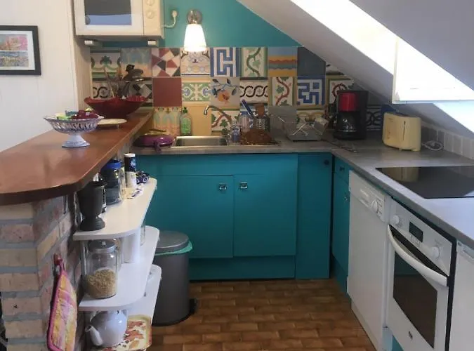 A Deux Pas Du Casino Et De La Spacieux 2 Pieces * Deauville